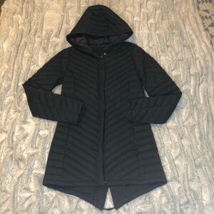 Lacoste Quilted Hooded jacket Gray Zip Front Women's 34 will also fit girls 14